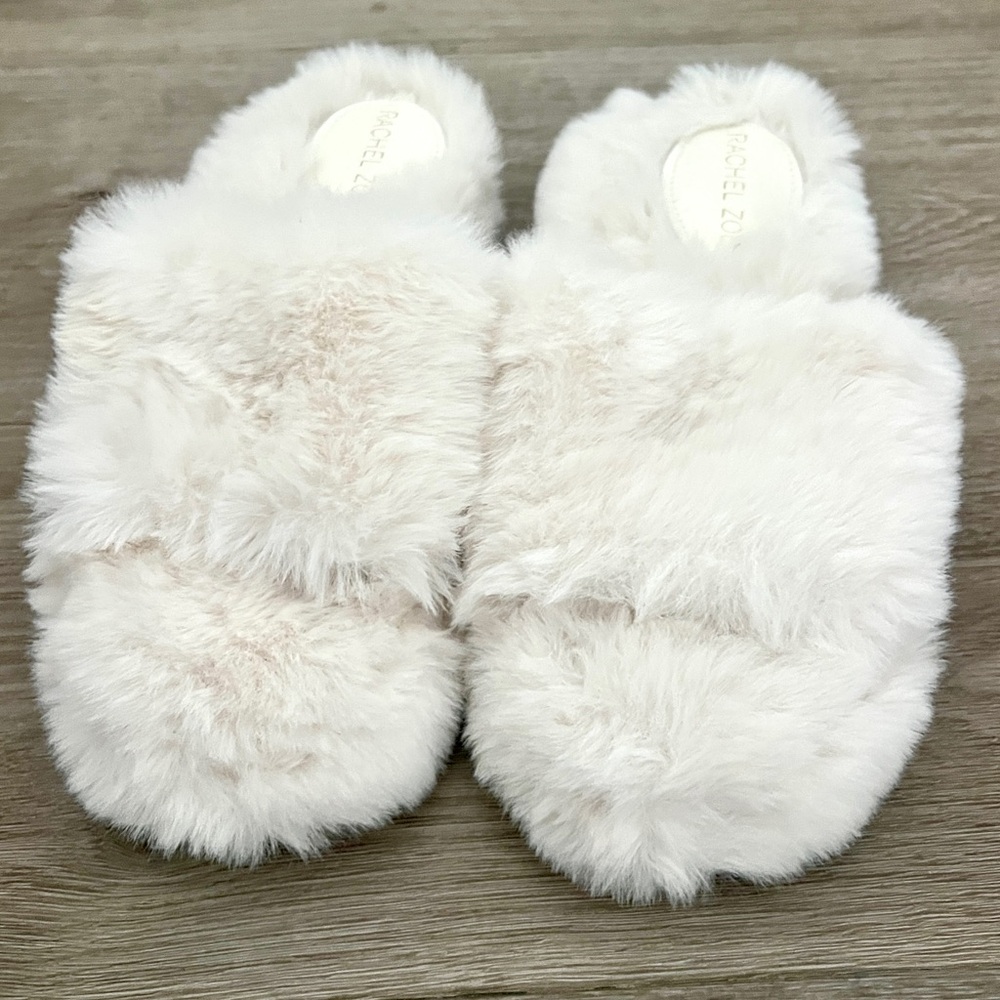 Rachel Zoe Plush White Slippers - Size 61/2 - 71/2